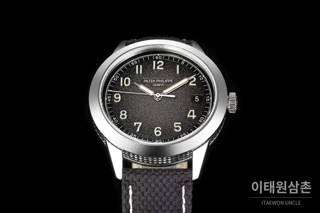 파텍필립 칼라트라바 화이트골드 차콜다이얼 오토매틱 40mm 5226G-001 블랙 나일론 스트랩
