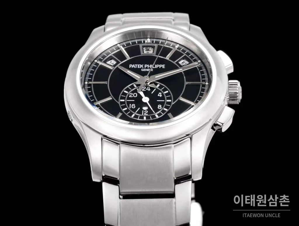 파텍필립 컴플리케이션 18K 화이트 골드 애뉴얼캘린더 블랙다이얼 오토매틱 40mm