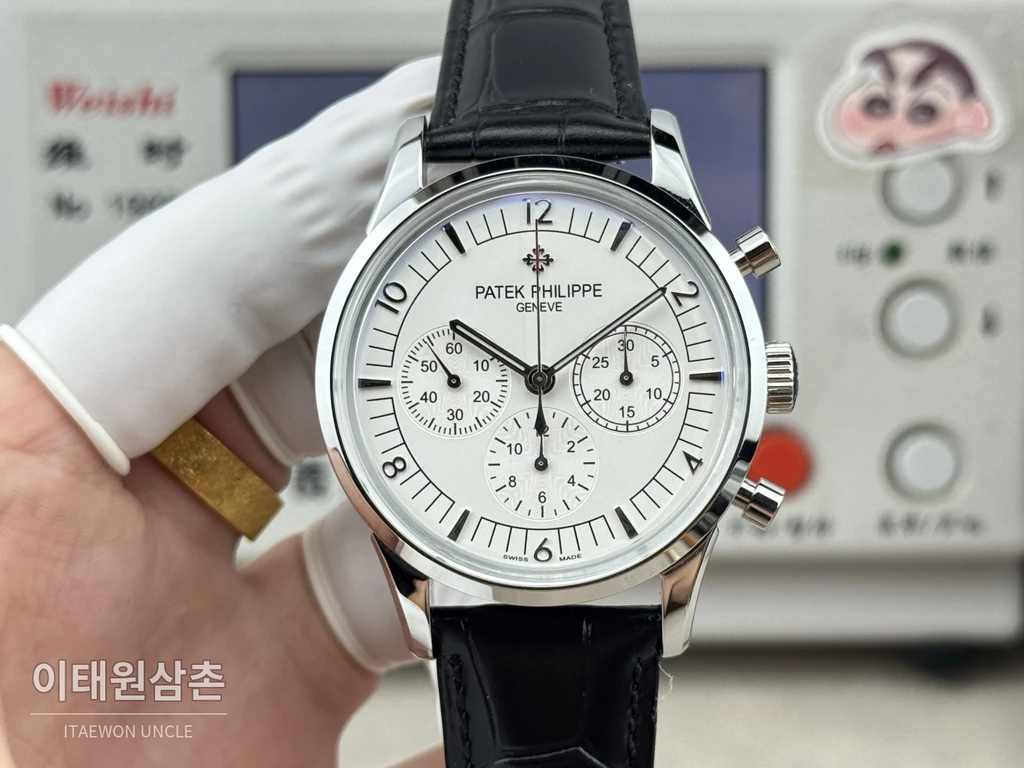 파텍필립 컴플리케이션 316L 스틸 아이보리다이얼 크로노그래프 오토매틱 41mm