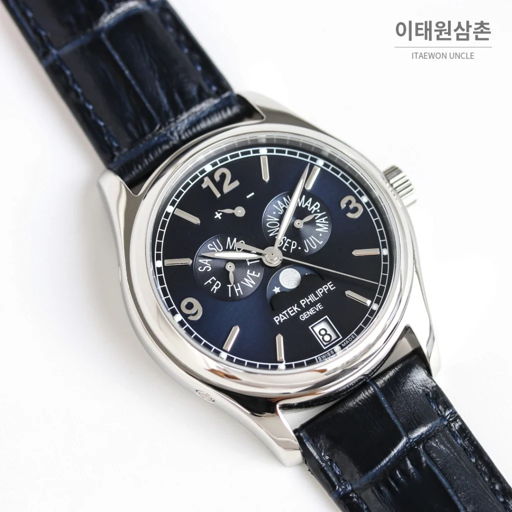 파텍필립 컴플리케이션 애뉴얼 캘린더 문페이즈 오토매틱 39mm 5146/5147 네이비 다이얼 네이비 가죽 스트랩