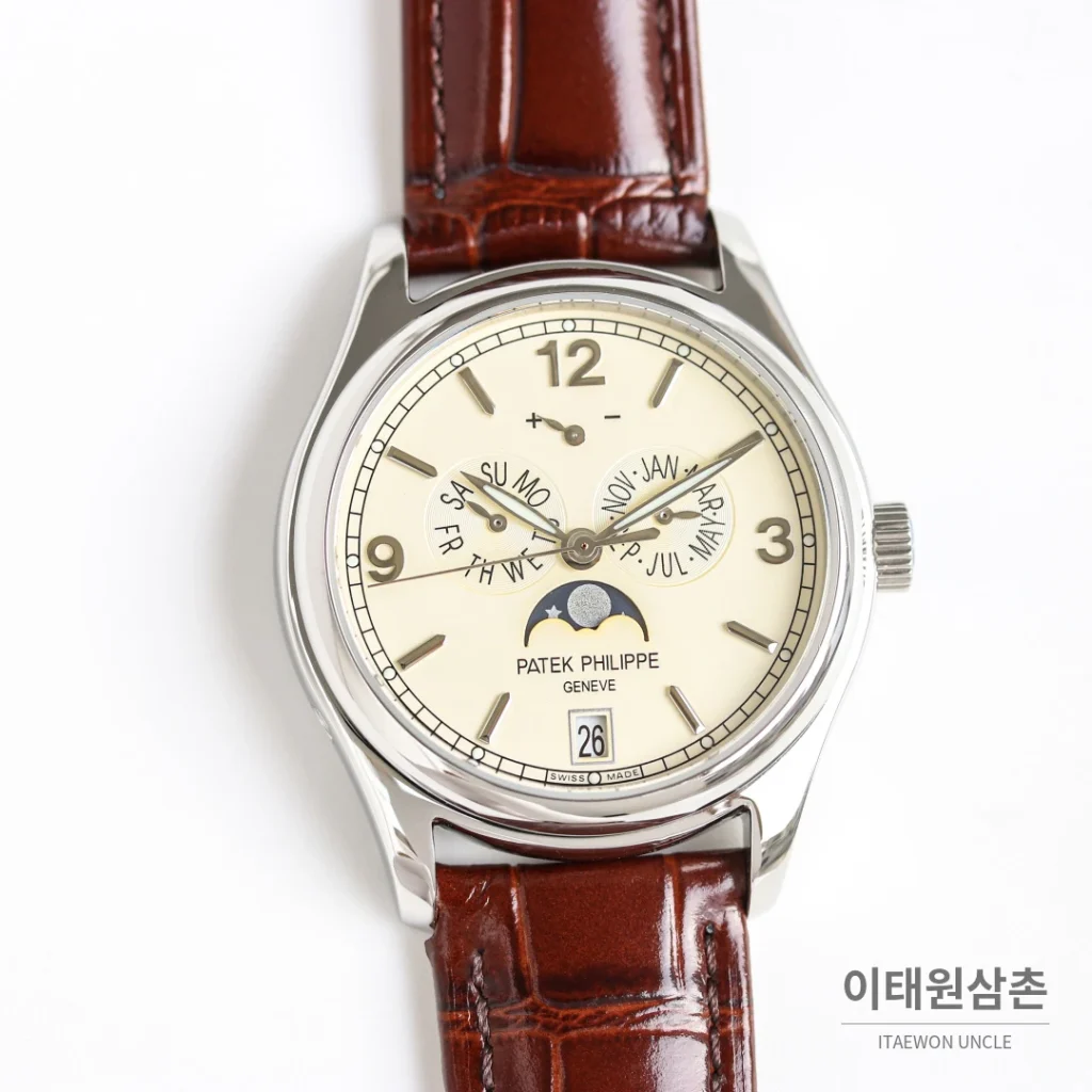 파텍필립 컴플리케이션 애뉴얼 캘린더 문페이즈 오토매틱 39mm 5146/5147 화이트 다이얼 블랙 가죽 스트랩