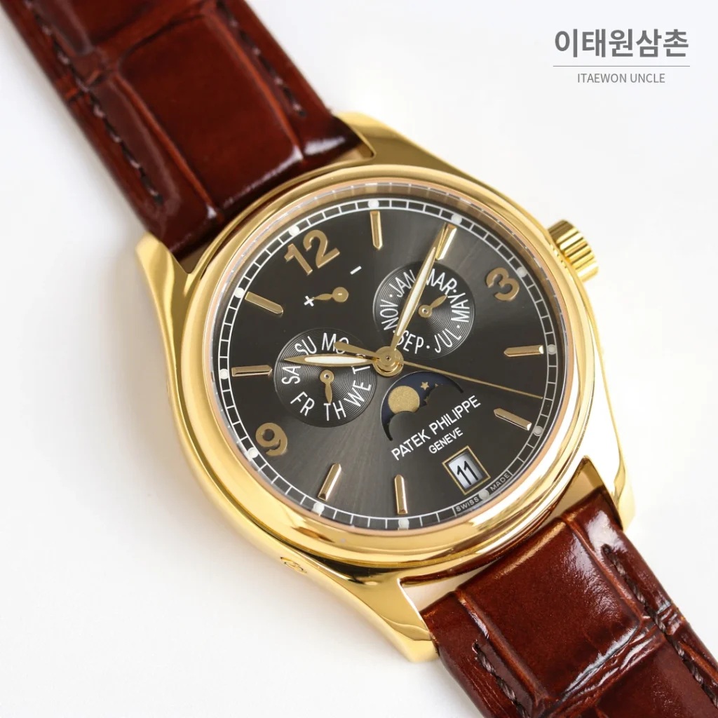 파텍필립 컴플리케이션 애뉴얼 캘린더 문페이즈 오토매틱 39mm 5146/5147 네이비 다이얼 네이비 가죽 스트랩