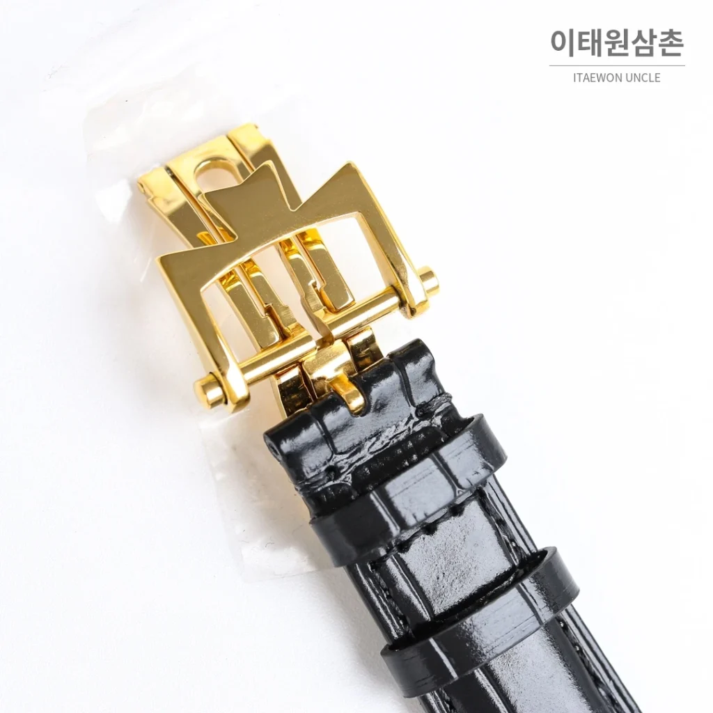파텍필립 컴플리케이션 애뉴얼 캘린더 문페이즈 오토매틱 39mm 5146/5147 화이트 다이얼 블랙 가죽 스트랩 골드 케이스