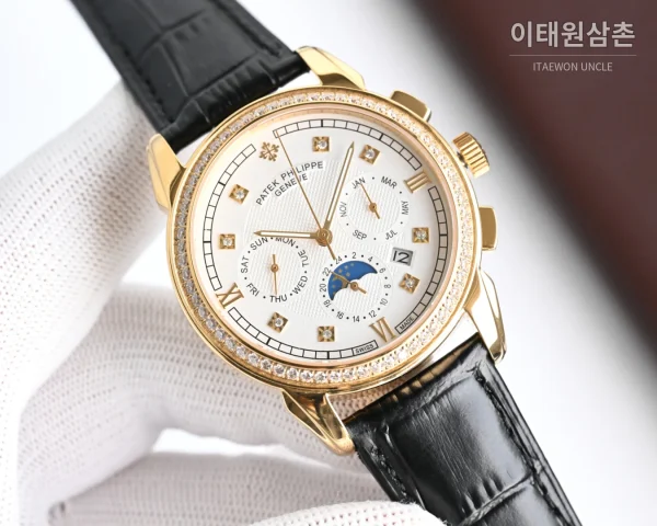 파텍필립 컴플리케이션 스틸 멀티캘린더 오토매틱 42mm 화이트 다이얼 블랙 가죽 스트랩 골드 베젤 파텍필립 컴플리케이션 스틸 멀티캘린더 오토매틱 42mm 화이트 다이얼 블랙 가죽 스트랩 골드 베젤