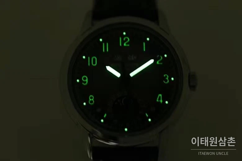 파텍필립 컴플리케이션 화이트골드 블랙다이얼 퍼페추얼캘린더 오토매틱 40mm 블랙 가죽 스트랩 (2)