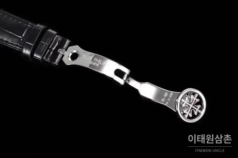 파텍필립 컴플리케이션 화이트골드 블랙다이얼 퍼페추얼캘린더 오토매틱 40mm 브라운 가죽 스트랩