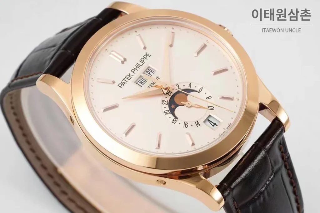 파텍필립 컴플리케이션 화이트골드 그레이다이얼 애뉴얼캘린더 오토매틱 38mm 브라운 가죽 스트랩