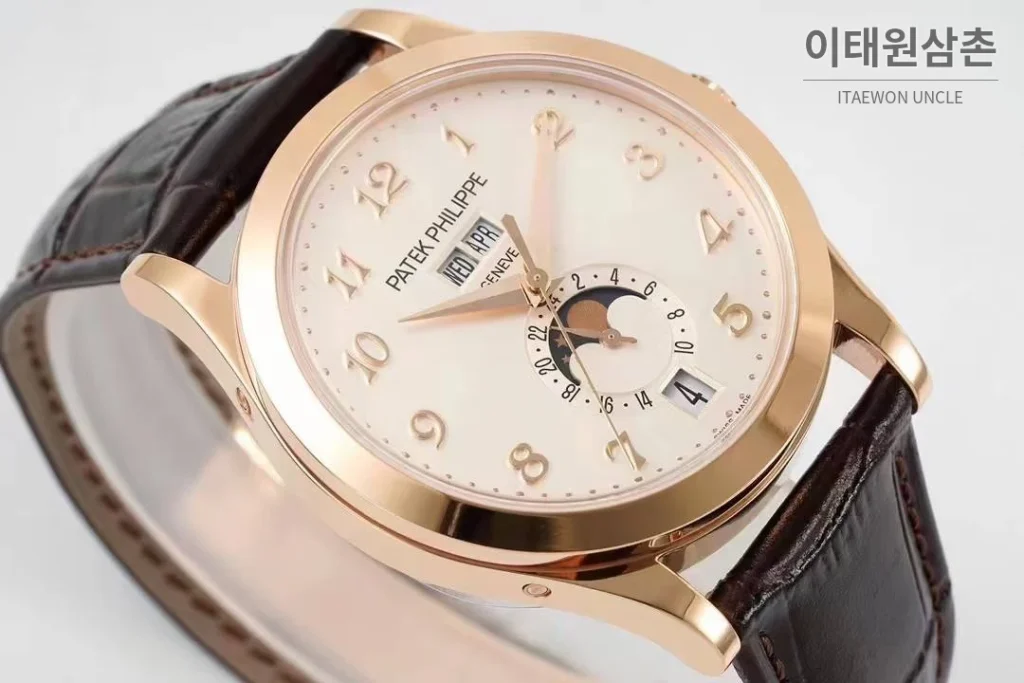 파텍필립 컴플리케이션 화이트골드 그레이다이얼 애뉴얼캘린더 오토매틱 38mm 브라운 가죽 스트랩 (2)