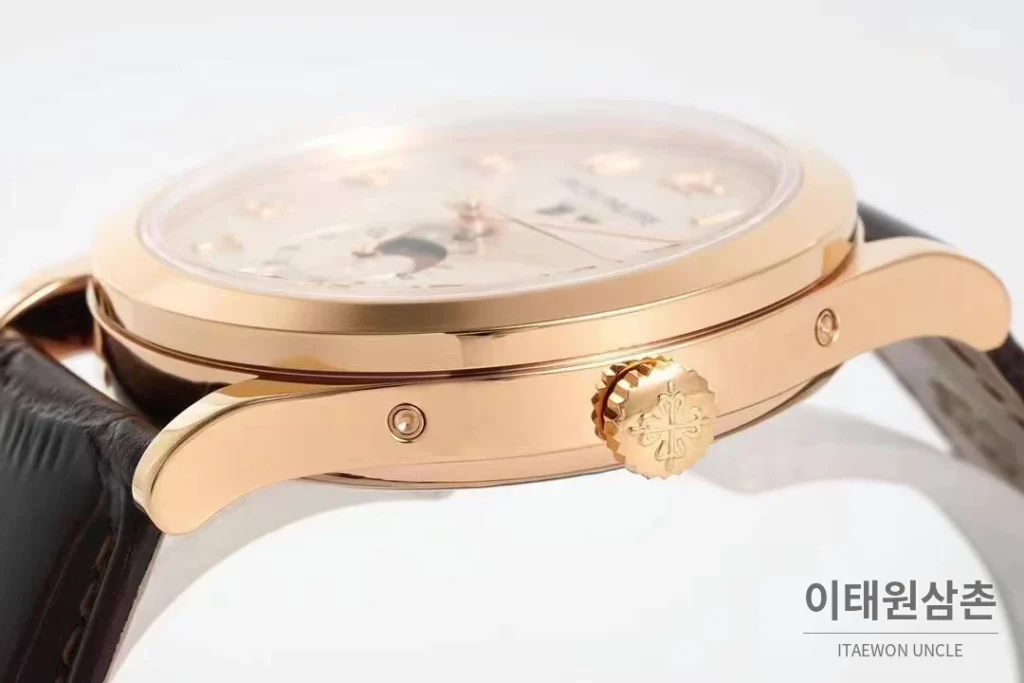 파텍필립 컴플리케이션 화이트골드 그레이다이얼 애뉴얼캘린더 오토매틱 38mm 브라운 가죽 스트랩 (2)