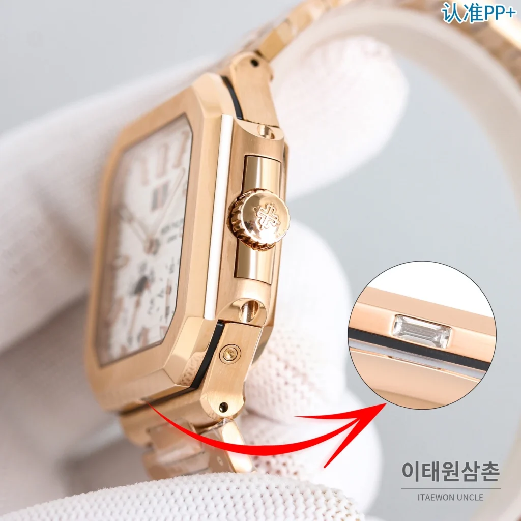 파텍필립 큐비투스 수동 와인딩 45mm 블랙 다이얼
