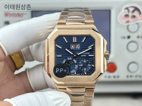 파텍필립 큐비터스 플래티넘 컴플리케이션 오토매틱 45mm 블루 로즈골드 브레이슬릿 로즈골드 케이스 파텍필립 큐비터스 플래티넘 컴플리케이션 오토매틱 45mm 블루 로즈골드 브레이슬릿 로즈골드 케이스