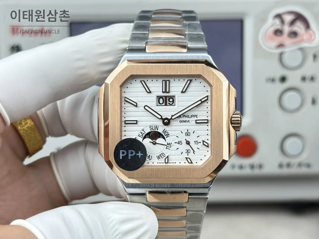 파텍필립 큐비터스 플래티넘 컴플리케이션 오토매틱 45mm 블루 투톤 브레이슬릿 로즈골드 베젤 (3)