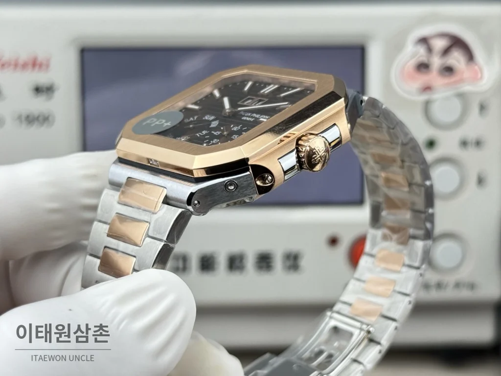파텍필립 큐비터스 플래티넘 컴플리케이션 오토매틱 45mm 블루 투톤 브레이슬릿 로즈골드 베젤 (2)