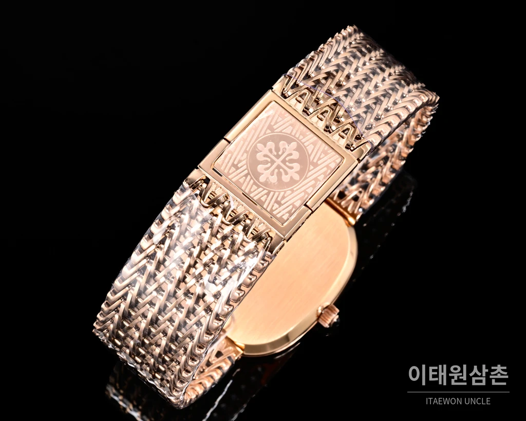 파텍필립 골든 엘립스 체인 브레이슬릿 블랙다이얼 오토매틱 39.5mm