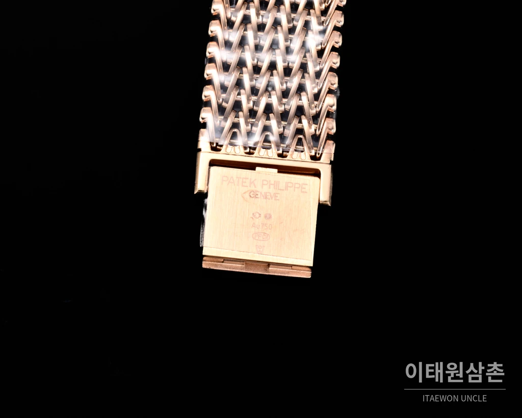 파텍필립 골든 엘립스 로즈골드 톤 베젤 화이트다이얼 오토매틱 39.5mm