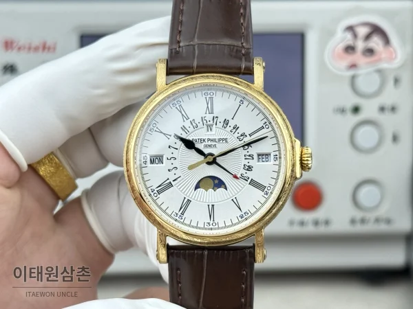 파텍필립 그랜드컴플리케이션 퍼페추얼캘린더 오토매틱 38mm 아이보리 화이트 다이얼 브라운 가죽 스트랩 골드 베젤