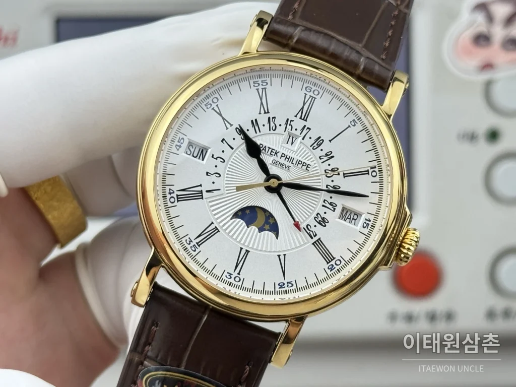 파텍필립 그랜드컴플리케이션 퍼페추얼캘린더 오토매틱 38mm 아이보리 화이트 다이얼 브라운 가죽 스트랩 골드 케이스