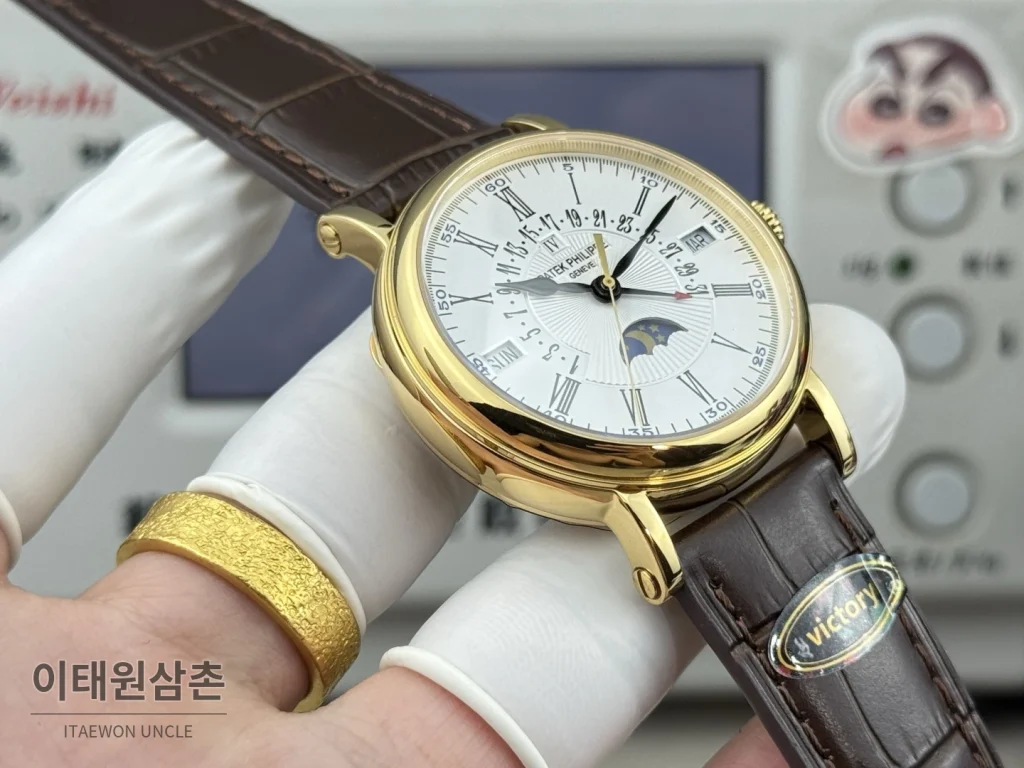 파텍필립 그랜드컴플리케이션 퍼페추얼캘린더 오토매틱 38mm 아이보리 화이트 다이얼 브라운 가죽 스트랩 골드 케이스
