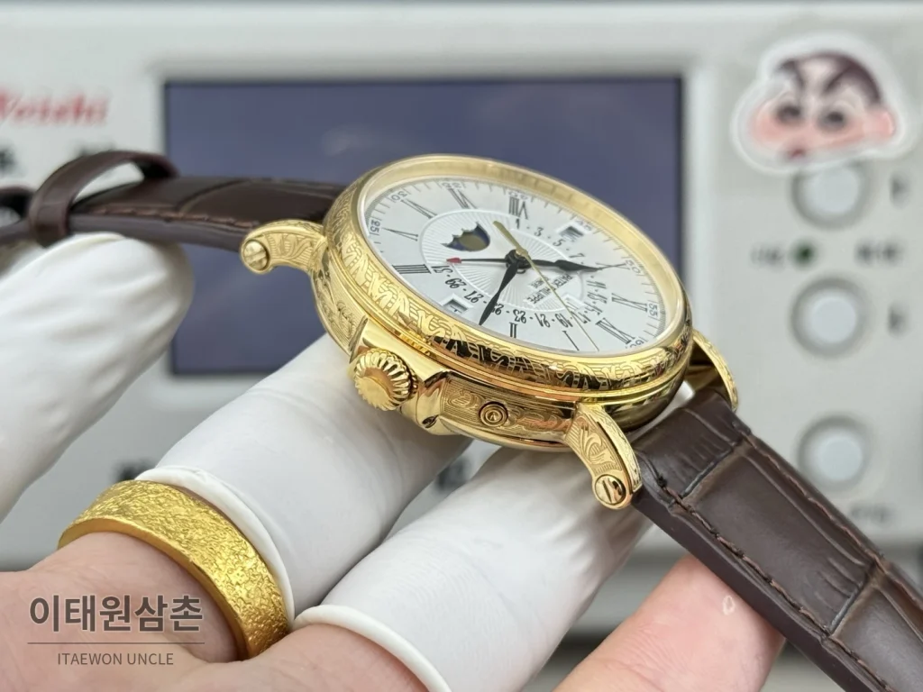 파텍필립 그랜드컴플리케이션 퍼페추얼캘린더 오토매틱 38mm 아이보리 화이트 다이얼 브라운 가죽 스트랩 골드 베젤