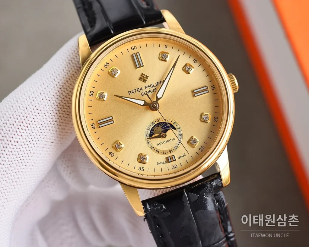 파텍필립 월페이즈 오토매틱 40mm 실버 다이얼 블랙 가죽 스트랩