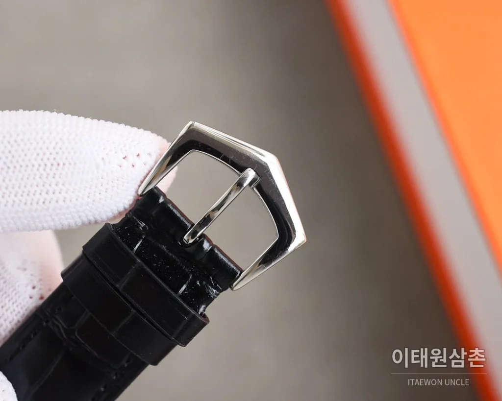 파텍필립 월페이즈 오토매틱 40mm 실버 다이얼 브라운 가죽 스트랩