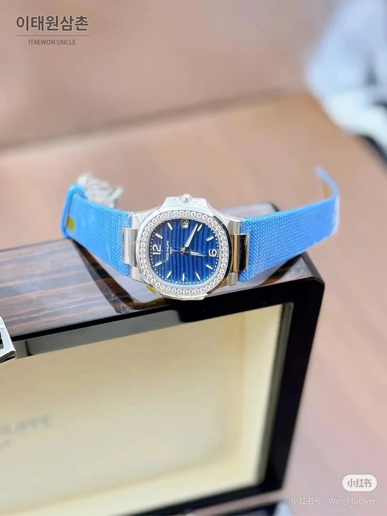 파텍필립 노틸러스 316 스틸 스톤베젤 여성용 쿼츠시계 32mm