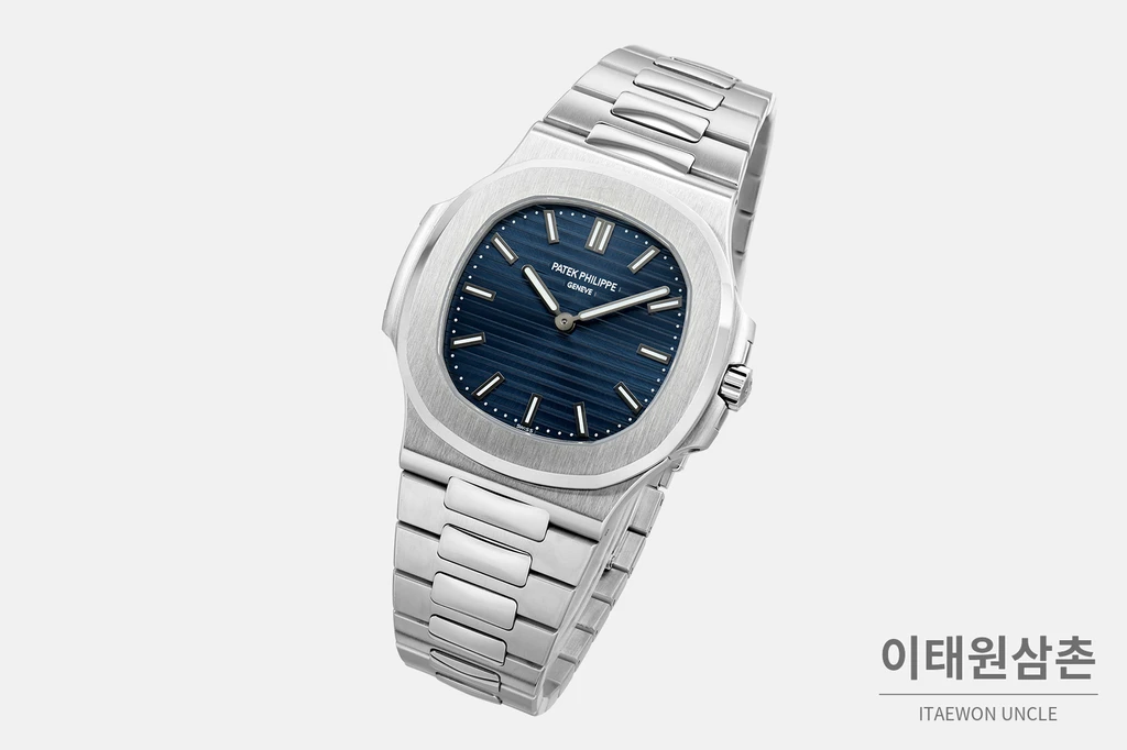 파텍필립 노틸러스 50주년 블루 다이얼 오토매틱 41mm 5810/1G-001