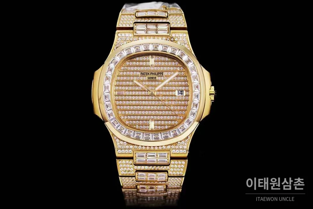 파텍필립 노틸러스 5711 풀다이아 파베 다이얼 오토매틱 40mm 실버 골드 브레이슬릿 골드 케이스 (2)
