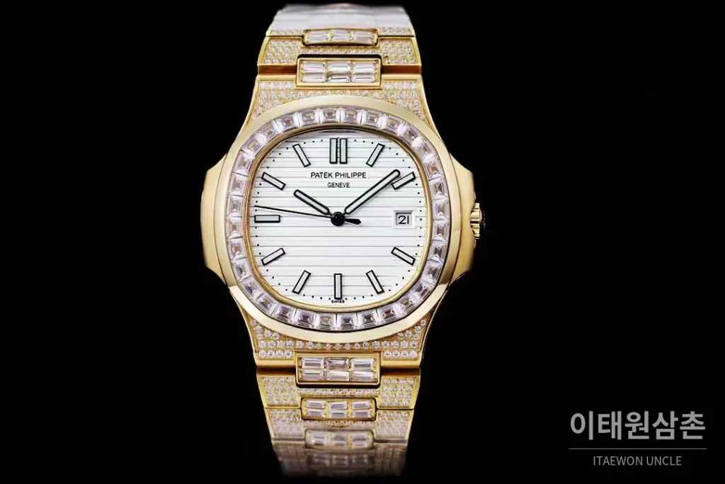 파텍필립 노틸러스 5711 풀다이아 파베 다이얼 오토매틱 40mm 실버 골드 브레이슬릿 골드 케이스