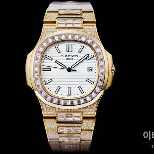 파텍필립 노틸러스 5711 풀다이아 파베 다이얼 오토매틱 40mm 실버 (8) 파텍필립 노틸러스 5711 풀다이아 파베 다이얼 오토매틱 40mm 실버 골드 브레이슬릿 골드 케이스