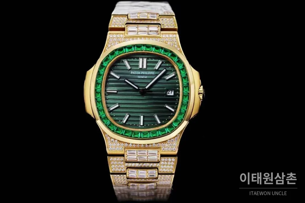 파텍필립 노틸러스 5711 풀다이아 파베 다이얼 오토매틱 40mm 실버 골드 브레이슬릿 그린 베젤