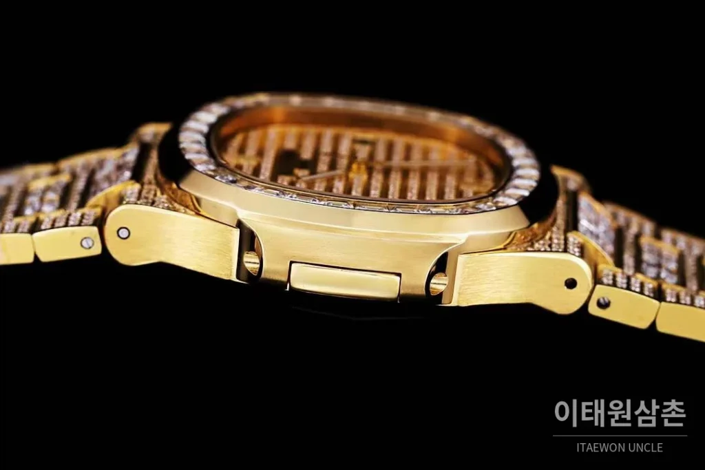 파텍필립 노틸러스 5711 풀다이아 파베 다이얼 오토매틱 40mm 실버 골드 브레이슬릿 골드 케이스 (2)