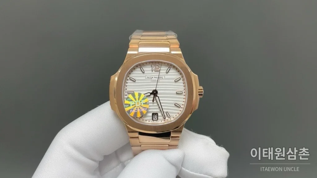 파텍필립 노틸러스 오토매틱 35.2mm 화이트 다이얼 로즈골드 브레이슬릿