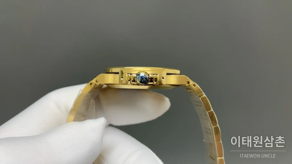 파텍필립 노틸러스 오토매틱 35.2mm 화이트 다이얼 골드 브레이슬릿