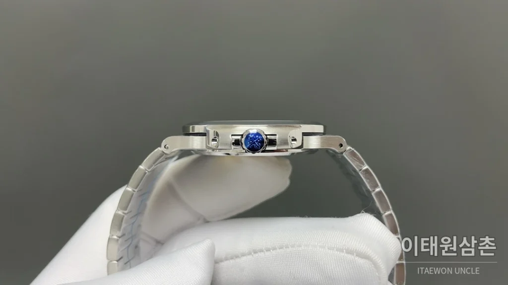 파텍필립 노틸러스 오토매틱 40mm 블랙 다이얼 스틸 브레이슬릿