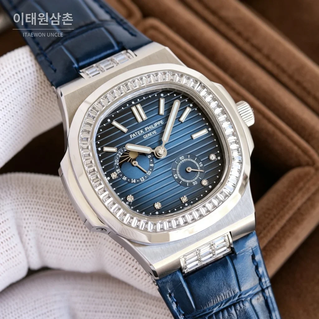 파텍필립 노틸러스 오토매틱 (2)