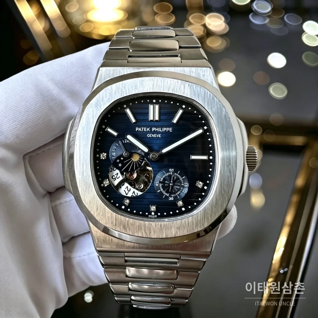 파텍필립 노틸러스 오토매틱