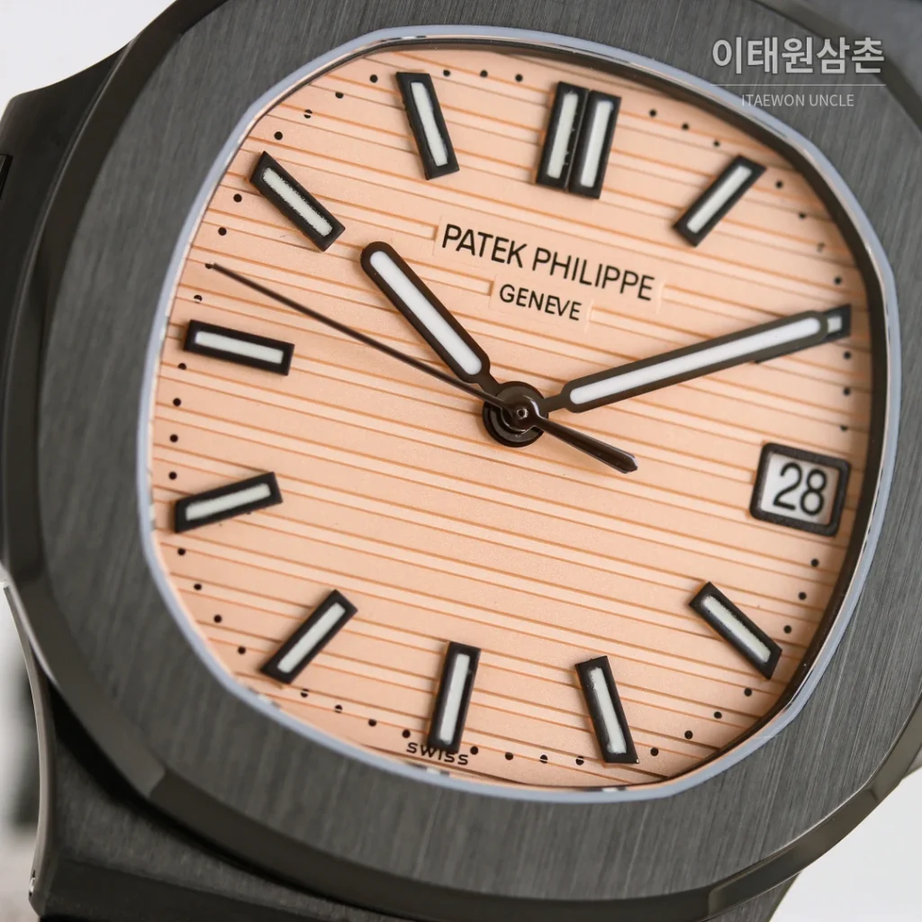 파텍필립 블랙노틸러스 오토매틱 워치 40mm