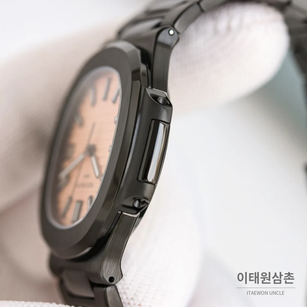 파텍필립 블랙노틸러스 오토매틱 워치 40mm