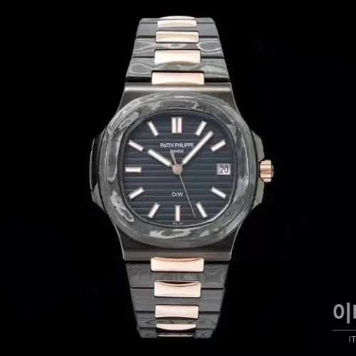 파텍필립 노틸러스 카본파이버 블랙다이얼 오토매틱 40mm 투톤 브레이슬릿