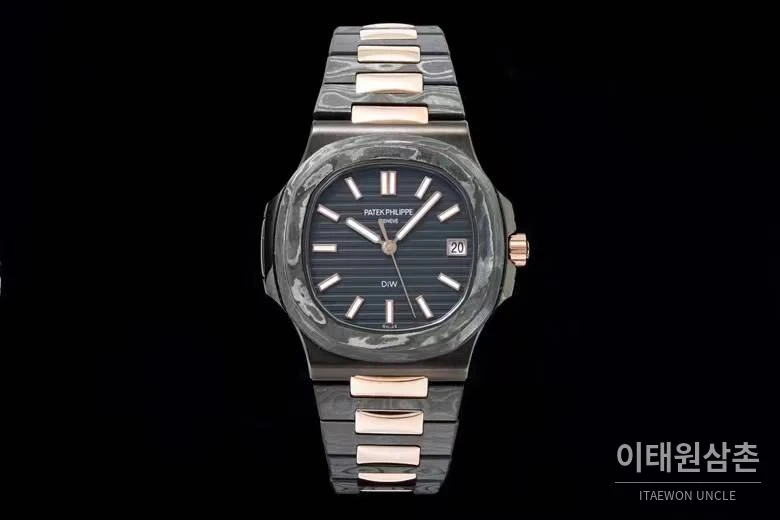 파텍필립 노틸러스 카본파이버 블랙다이얼 오토매틱 40mm 투톤 브레이슬릿