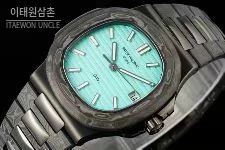 파텍필립 노틸러스 카본파이버 블랙다이얼 오토매틱 40mm 티타늄 브레이슬릿