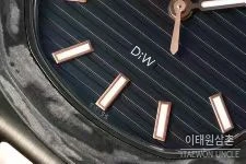파텍필립 노틸러스 카본파이버 블랙다이얼 오토매틱 40mm 투톤 브레이슬릿