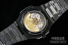 파텍필립 노틸러스 카본파이버 블랙다이얼 오토매틱 40mm 스틸 브레이슬릿 (2)