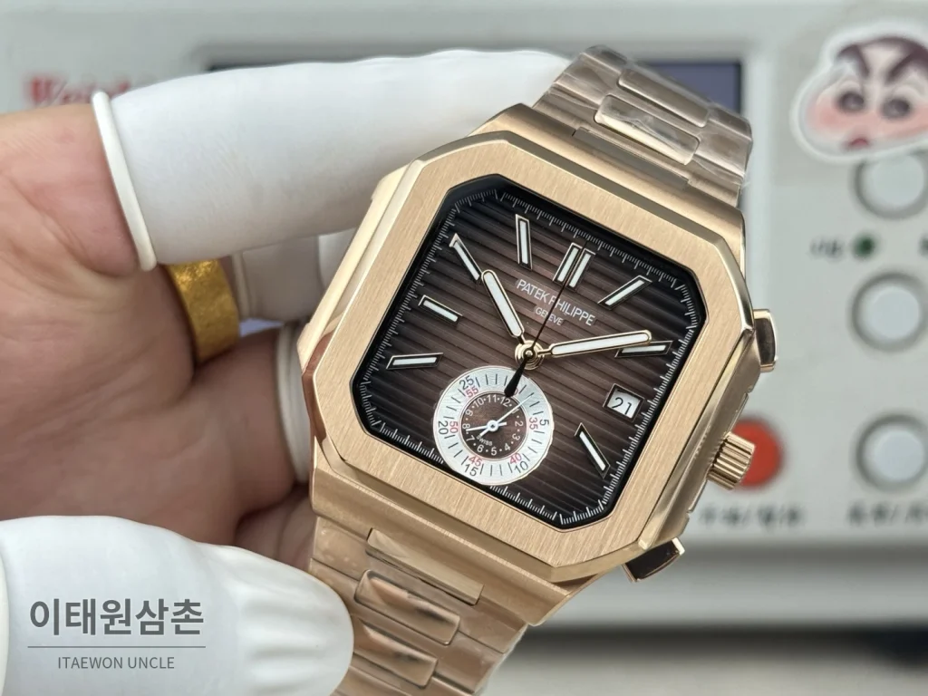 파텍필립 노틸러스 크로노그래프 오토매틱 44mm 브라운 다이얼 로즈골드 브레이슬릿