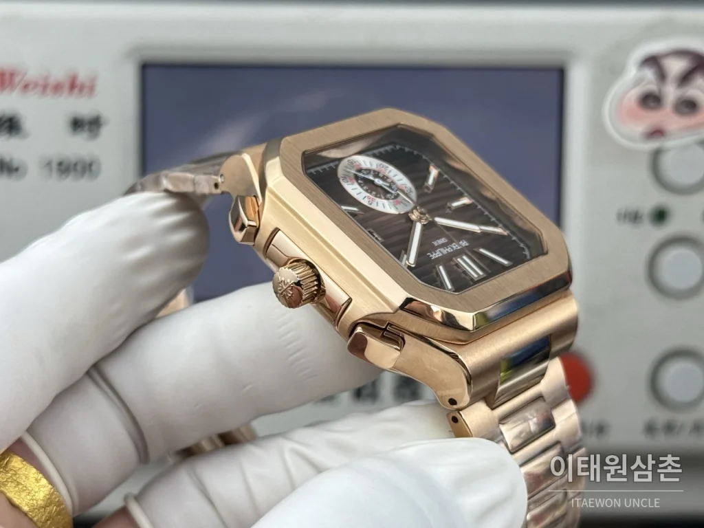 파텍필립 노틸러스 크로노그래프 오토매틱 44mm 브라운 다이얼 로즈골드 브레이슬릿