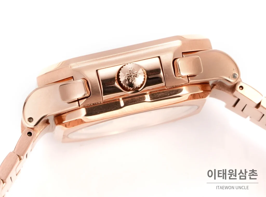 파텍필립 노틸러스 크로노그래프 오토매틱 44mm 블루 로즈골드 브레이슬릿 (2)