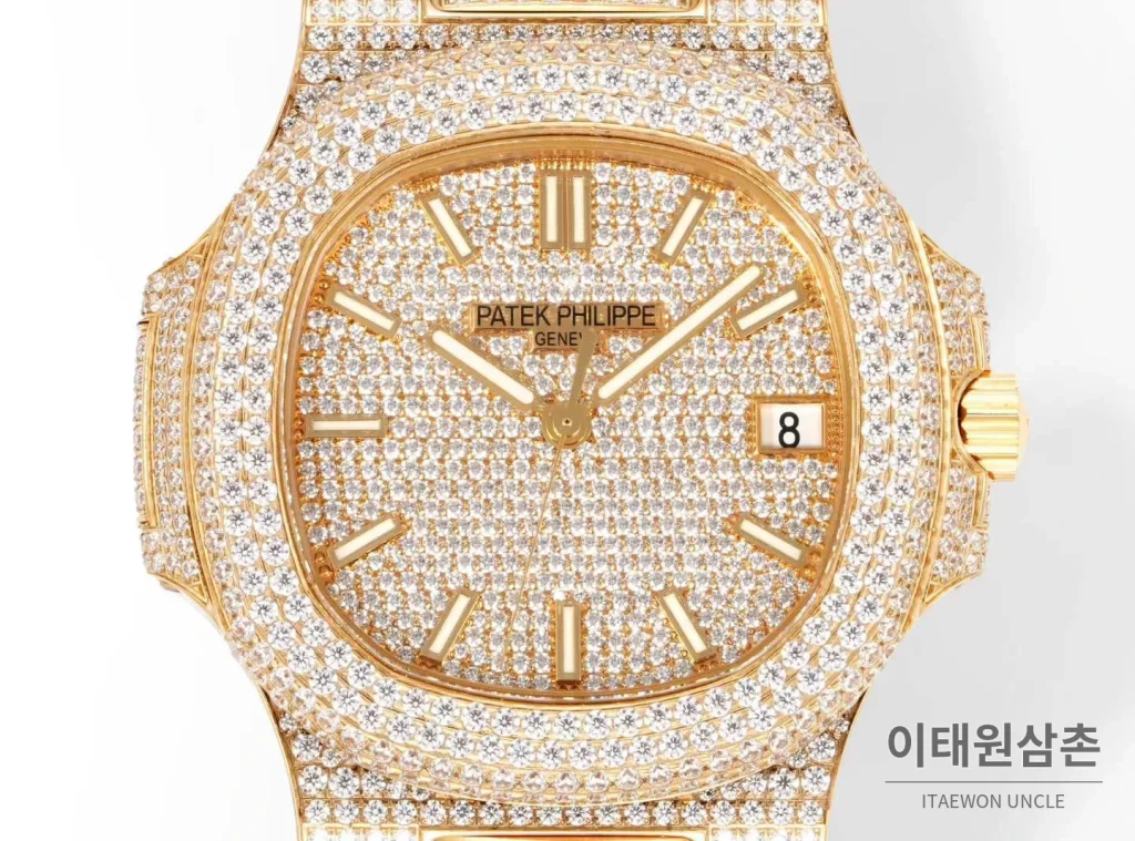 파텍필립 노틸러스 다이아몬드 세팅 다이아인덱스 오토매틱 5711 화이트 다이얼 골드 브레이슬릿
