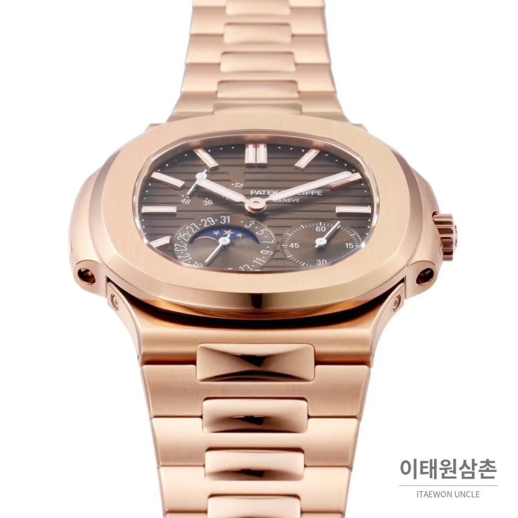 파텍필립 노틸러스 문페이즈 파워리저브 오토매틱 40mm 5712 브라운 다이얼