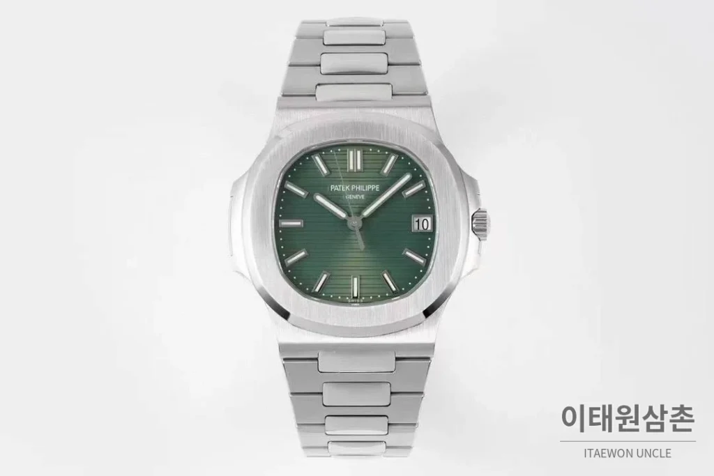 파텍필립 노틸러스 올리브그린 다이얼 스틸 오토매틱 40mm 올리브 그린 (3)